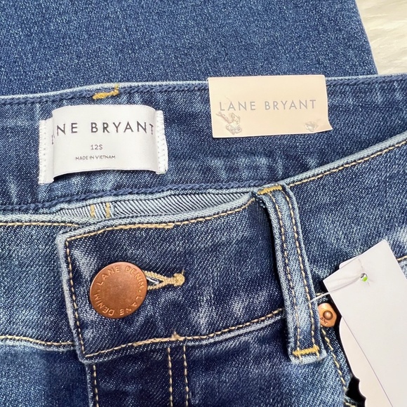 👖NWT🤩 |•LANE BRYANT•| Curvy Fit High-Rise Flare Flex Magic Waistband Size 12S - Picture 5 of 10